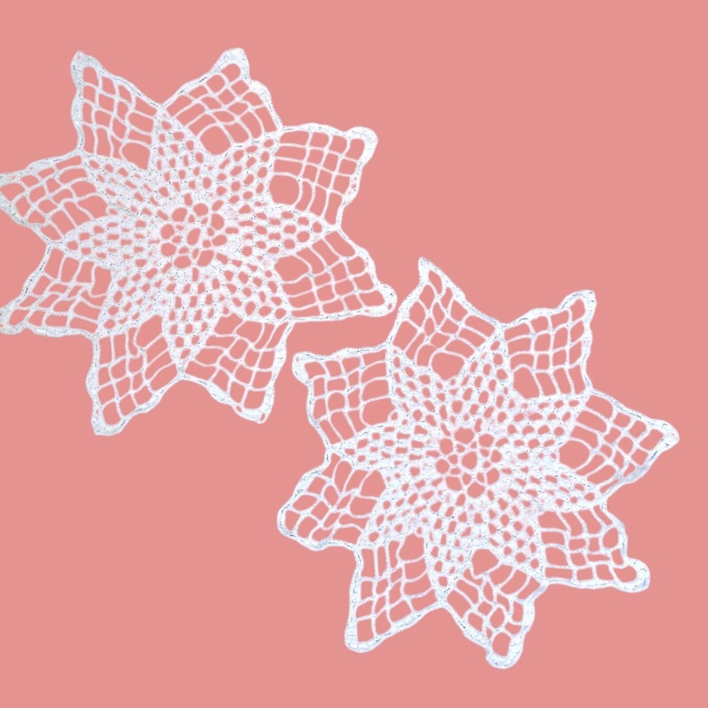 Vintage Crochet Star Doily Set 2pc Ivory White Cotton 1950s Decor‎